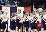 Standbild Jugend in Schärpen Washington DC USA, 1976, aus Sekunde 10 historischem Filmmaterial Videoclip 65675027403
