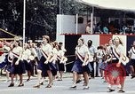 Standbild Jugend in Schärpen Washington DC USA, 1976, aus Sekunde 16 historischem Filmmaterial Videoclip 65675027403