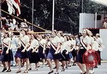 Standbild Jugend in Schärpen Washington DC USA, 1976, aus Sekunde 18 historischem Filmmaterial Videoclip 65675027403
