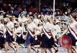Standbild Jugend in Schärpen Washington DC USA, 1976, aus Sekunde 24 historischem Filmmaterial Videoclip 65675027403