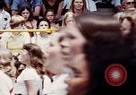 Standbild Jugend in Schärpen Washington DC USA, 1976, aus Sekunde 36 historischem Filmmaterial Videoclip 65675027403