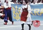 Standbild Ukraine Kontingent Washington DC USA, 1976, aus Sekunde 14 historischem Filmmaterial Videoclip 65675027405