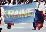 Standbild Ukraine Kontingent Washington DC USA, 1976, aus Sekunde 15 historischem Filmmaterial Videoclip 65675027405