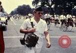 Standbild Bicentennial Parade Washington DC USA, 1976, aus Sekunde 16 historischem Filmmaterial Videoclip 65675027428