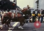 Standbild Bicentennial Parade Washington DC USA, 1976, aus Sekunde 32 historischem Filmmaterial Videoclip 65675027428