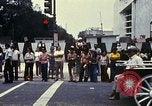 Standbild Bicentennial Parade Washington DC USA, 1976, aus Sekunde 37 historischem Filmmaterial Videoclip 65675027428