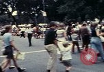 Standbild Bicentennial Parade Washington DC USA, 1976, aus Sekunde 41 historischem Filmmaterial Videoclip 65675027428