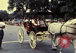 Standbild Bicentennial Parade Washington DC USA, 1976, aus Sekunde 52 historischem Filmmaterial Videoclip 65675027428