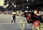 Standbild Bicentennial Parade Washington DC USA, 1976, aus Sekunde 54 historischem Filmmaterial Videoclip 65675027428