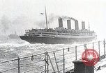 Standbild ozeandampfer und Flugzeuge New York United States USA, 1938, aus Sekunde 29 historischem Filmmaterial Videoclip 65675027430