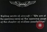 Standbild Wright Brothers frühen Segelflugzeuge United States USA, 1938, aus Sekunde 9 historischem Filmmaterial Videoclip 65675027431