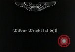 Standbild Wright Brothers frühen Segelflugzeuge United States USA, 1938, aus Sekunde 31 historischem Filmmaterial Videoclip 65675027431
