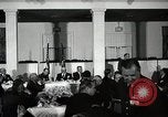 Standbild Pensionierter Luftwaffe Offiziere Mittagessen United States USA, 1964, aus Sekunde 18 historischem Filmmaterial Videoclip 65675027445
