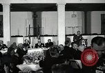 Standbild Pensionierter Luftwaffe Offiziere Mittagessen United States USA, 1964, aus Sekunde 19 historischem Filmmaterial Videoclip 65675027445