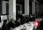Standbild Pensionierter Luftwaffe Offiziere Mittagessen United States USA, 1964, aus Sekunde 25 historischem Filmmaterial Videoclip 65675027445