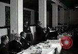 Standbild Pensionierter Luftwaffe Offiziere Mittagessen United States USA, 1964, aus Sekunde 27 historischem Filmmaterial Videoclip 65675027445