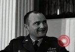 Standbild Pensionierter Luftwaffe Offiziere Mittagessen United States USA, 1964, aus Sekunde 55 historischem Filmmaterial Videoclip 65675027445