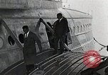 Standbild Dornier Do X von Sowjets inspiziert Altenrhein Schweiz, 1929, aus Sekunde 19 historischem Filmmaterial Videoclip 65675027458
