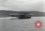Standbild Dornier Do X von Sowjets inspiziert Altenrhein Schweiz, 1929, aus Sekunde 46 historischem Filmmaterial Videoclip 65675027458