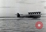 Standbild Dornier Do X von Sowjets inspiziert Altenrhein Schweiz, 1929, aus Sekunde 55 historischem Filmmaterial Videoclip 65675027458