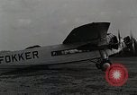 Standbild Fokker F-10 dreimotorig United States USA, 1928, aus Sekunde 25 historischem Filmmaterial Videoclip 65675027463