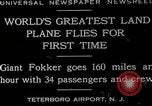 Standbild Fokker F-32 Flugzeuge Teterboro airport New jersey USA, 1928, aus Sekunde 1 historischem Filmmaterial Videoclip 65675027464