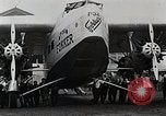 Standbild Fokker F-32 Flugzeuge Teterboro airport New jersey USA, 1928, aus Sekunde 20 historischem Filmmaterial Videoclip 65675027464