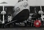 Standbild Fokker F-32 Flugzeuge Teterboro airport New jersey USA, 1928, aus Sekunde 21 historischem Filmmaterial Videoclip 65675027464
