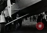 Standbild Fokker F-32 Flugzeuge Teterboro airport New jersey USA, 1928, aus Sekunde 30 historischem Filmmaterial Videoclip 65675027464