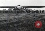 Standbild Fokker F-32 Flugzeuge Teterboro airport New jersey USA, 1928, aus Sekunde 40 historischem Filmmaterial Videoclip 65675027464