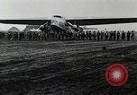 Standbild Fokker F-32 Flugzeuge Teterboro airport New jersey USA, 1928, aus Sekunde 41 historischem Filmmaterial Videoclip 65675027464