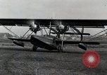 Standbild Piloten United States USA, 1928, aus Sekunde 11 historischem Filmmaterial Videoclip 65675027466