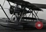 Standbild Piloten United States USA, 1928, aus Sekunde 32 historischem Filmmaterial Videoclip 65675027466