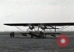 Standbild Piloten United States USA, 1928, aus Sekunde 48 historischem Filmmaterial Videoclip 65675027466