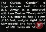 Standbild Piloten United States USA, 1928, aus Sekunde 8 historischem Filmmaterial Videoclip 65675027469
