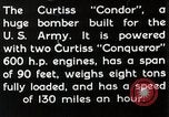 Standbild Piloten United States USA, 1928, aus Sekunde 15 historischem Filmmaterial Videoclip 65675027469