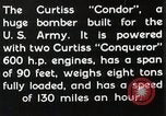 Standbild Piloten United States USA, 1928, aus Sekunde 28 historischem Filmmaterial Videoclip 65675027469