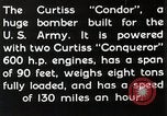 Standbild Piloten United States USA, 1928, aus Sekunde 29 historischem Filmmaterial Videoclip 65675027469