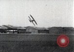 Immagine di Gli uomini United States USA, 1928, secondo 27 filmato di repertorio 65675027472