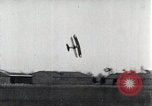 Immagine di Gli uomini United States USA, 1928, secondo 28 filmato di repertorio 65675027472