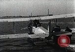 Immagine di Gli uomini United States USA, 1928, secondo 19 filmato di repertorio 65675027473