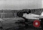 Immagine di Gli uomini United States USA, 1928, secondo 37 filmato di repertorio 65675027473