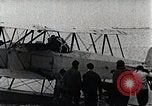 Immagine di Gli uomini United States USA, 1928, secondo 50 filmato di repertorio 65675027473