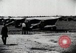 Immagine di Gli uomini Michigan United States USA, 1928, secondo 47 filmato di repertorio 65675027474