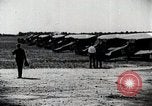 Immagine di Gli uomini Michigan United States USA, 1928, secondo 51 filmato di repertorio 65675027474