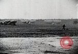 Immagine di Gli uomini Michigan United States USA, 1928, secondo 53 filmato di repertorio 65675027474