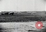 Immagine di Gli uomini Michigan United States USA, 1928, secondo 56 filmato di repertorio 65675027474