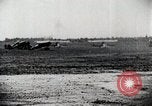 Immagine di Gli uomini Michigan United States USA, 1928, secondo 57 filmato di repertorio 65675027474