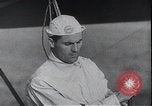 Standbild Pilot Bill Swan Aurora Illinois USA, 1935, aus Sekunde 17 historischem Filmmaterial Videoclip 65675027481