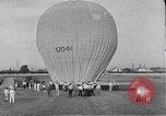 Standbild Pilot Bill Swan Aurora Illinois USA, 1935, aus Sekunde 28 historischem Filmmaterial Videoclip 65675027481